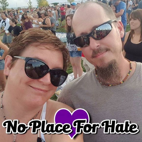 Meet your Posher, Brandy - Picture 1 of 1